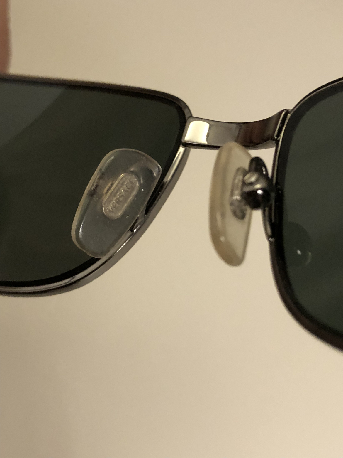 Versace Mod 2021 1001/11 Gunmetal Black Frame Vintage Sun Glass - photo 3