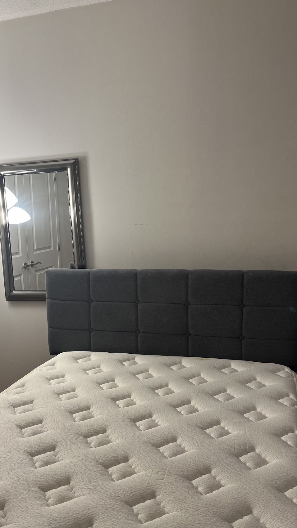Full size bed with brand new mattress - photo 3