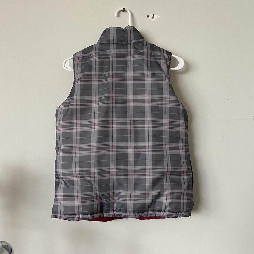 Y2K Puffy Vest image indicator(4)