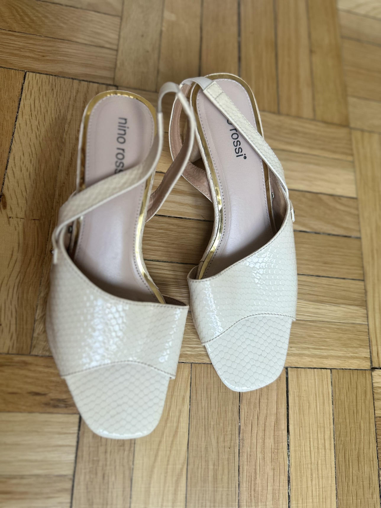 Women Block Heel Shoes - photo 2
