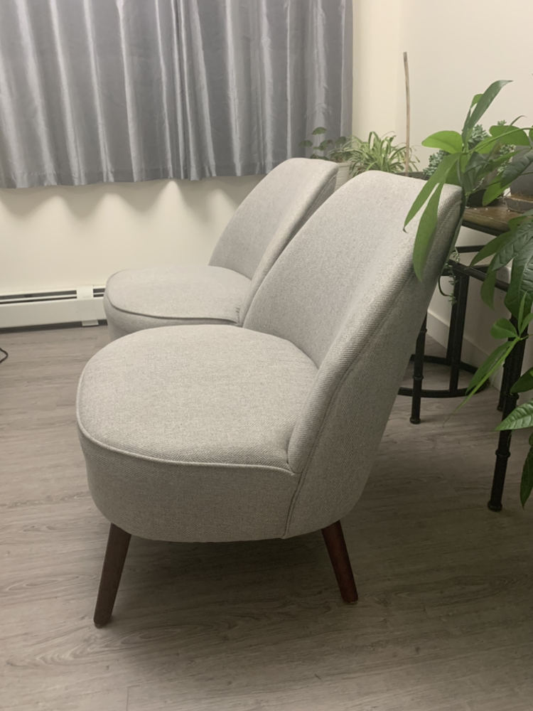 Accent chairs