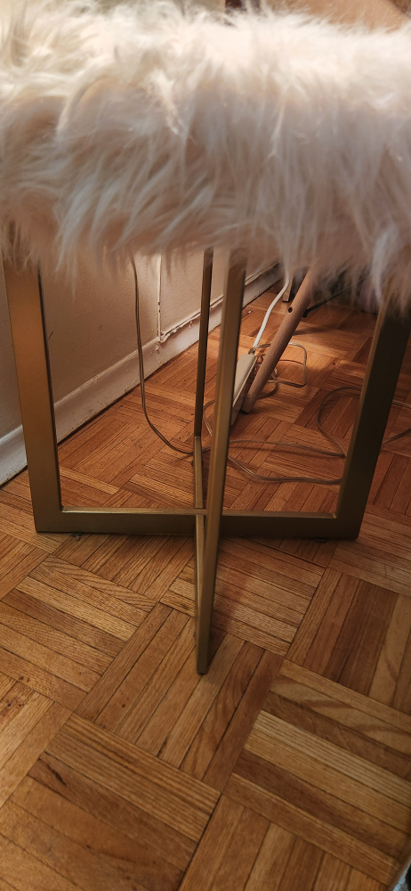 round side table with fold legs image indicator(5)