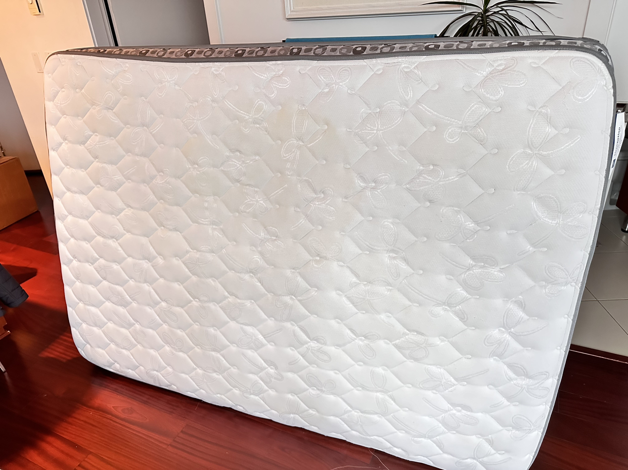 Free Double mattress