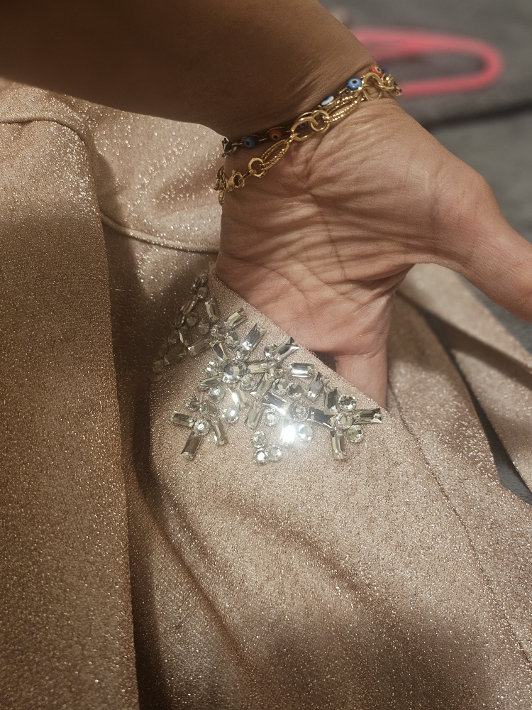 Girl's dress image indicator(9)