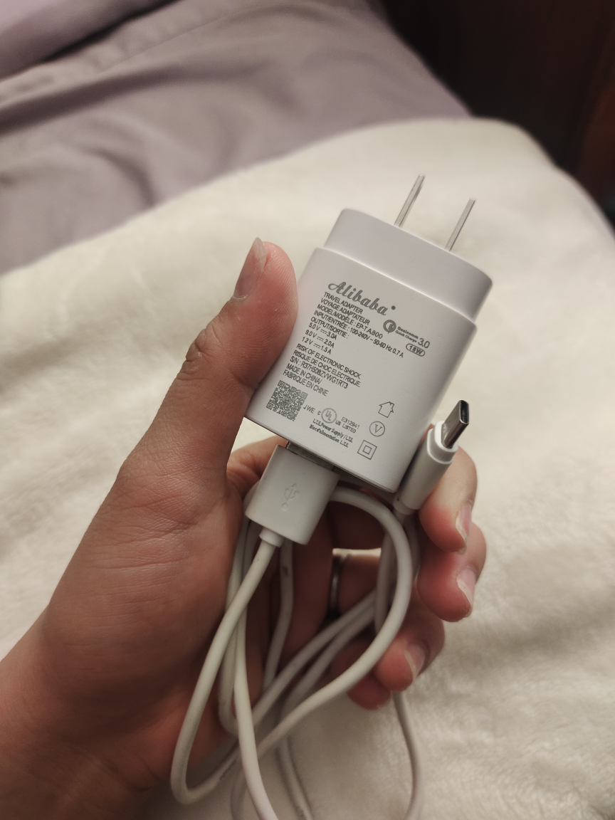 Type-C Charger thumbnail