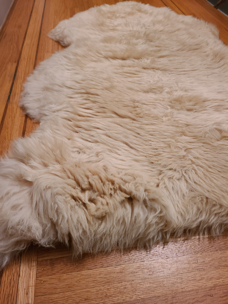 Highcut fluffy fur carpet place mat image indicator(3)