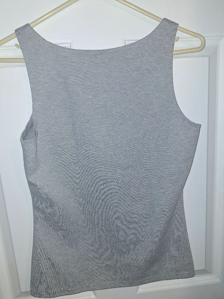 🏈 Grey Sleeveless - photo 3