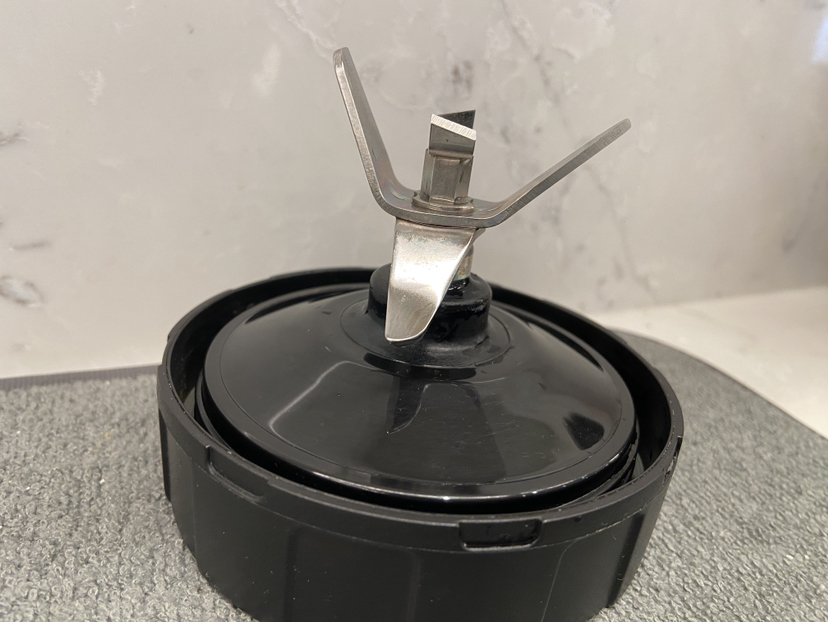 Ninja BL450C, Nutri Pro Personal Blender For Juices, Shakes & image indicator(3)