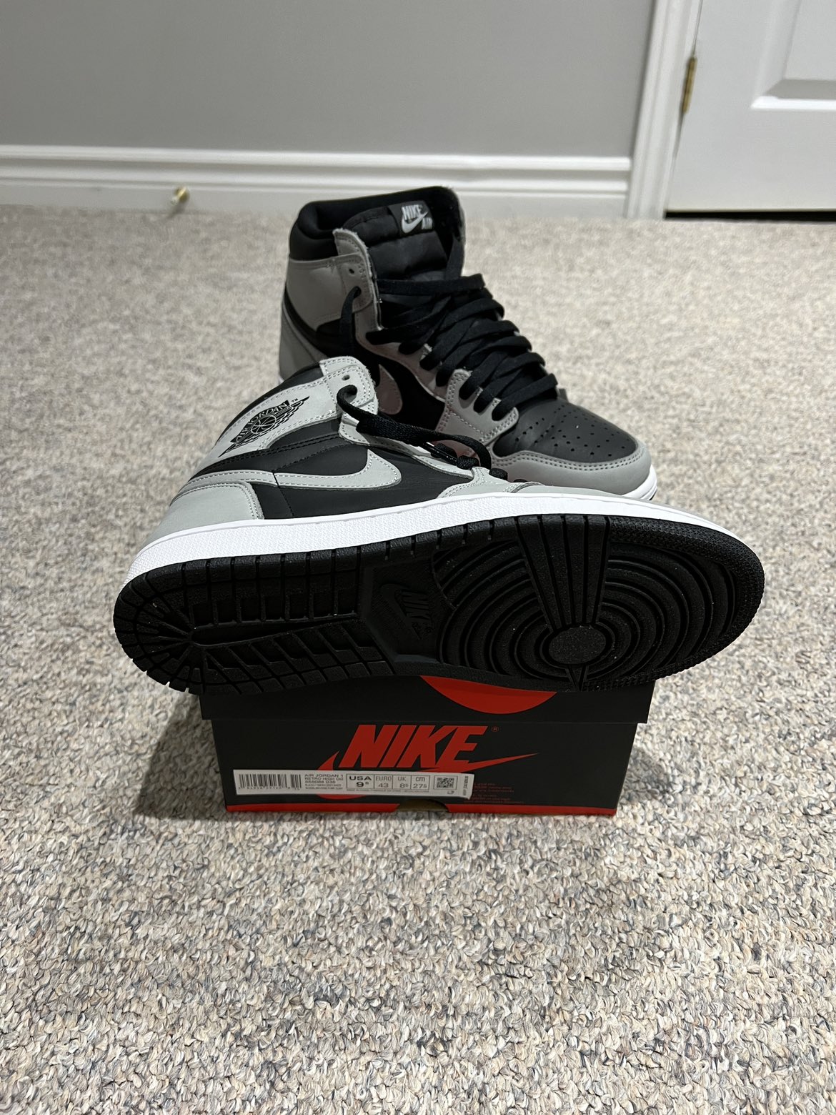 Jordan 1 shadow 2.0. Worn twice. OG all with reciept. - photo 5