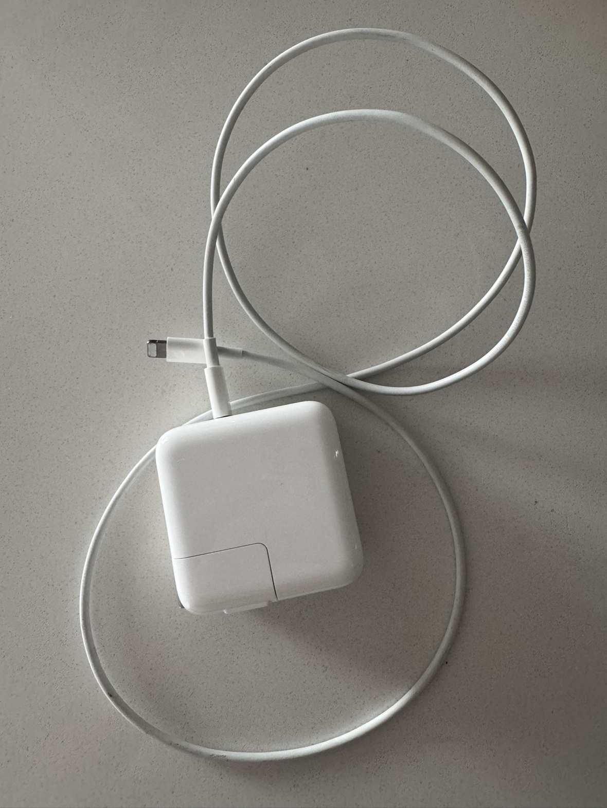 Apple 30W USB-C Power Adapter with USB-C to Lightning Cable