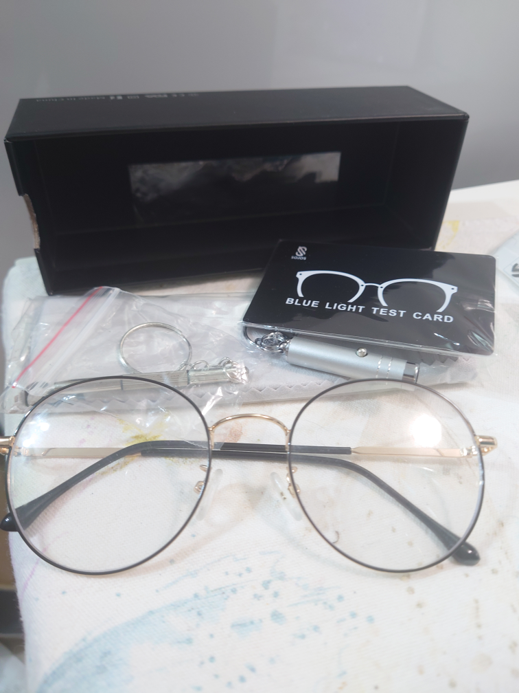 blue light blocking glasses thumbnail