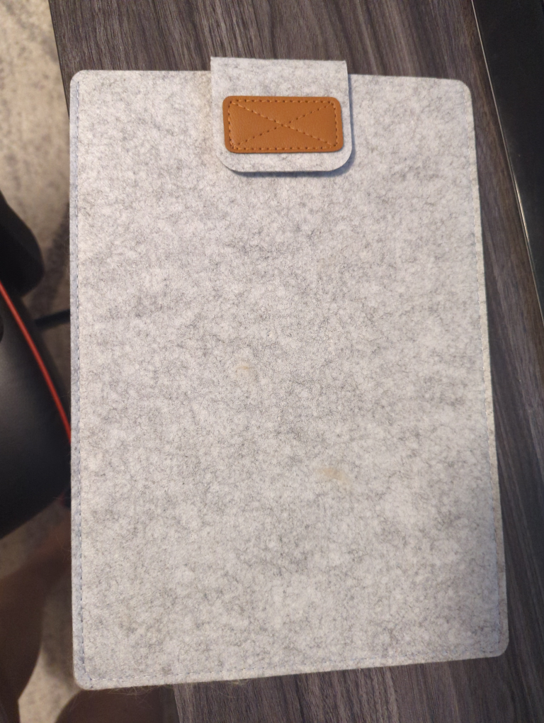 Sleeve for small tablets (10 inches)  #freecycle