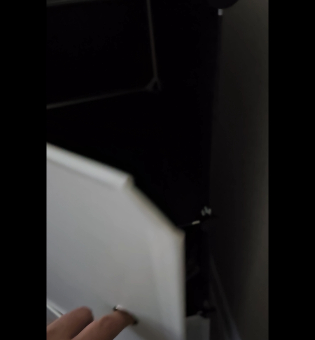 Clothing Storage Unit for Sale! 🥕 image indicator(4)