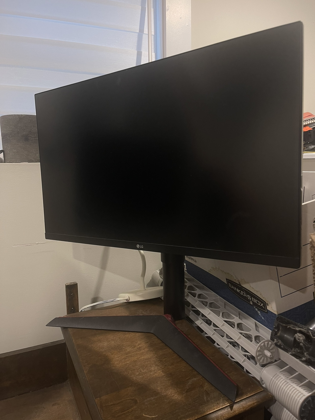 LG Gaming Monitor 27” QHD IPS Display,