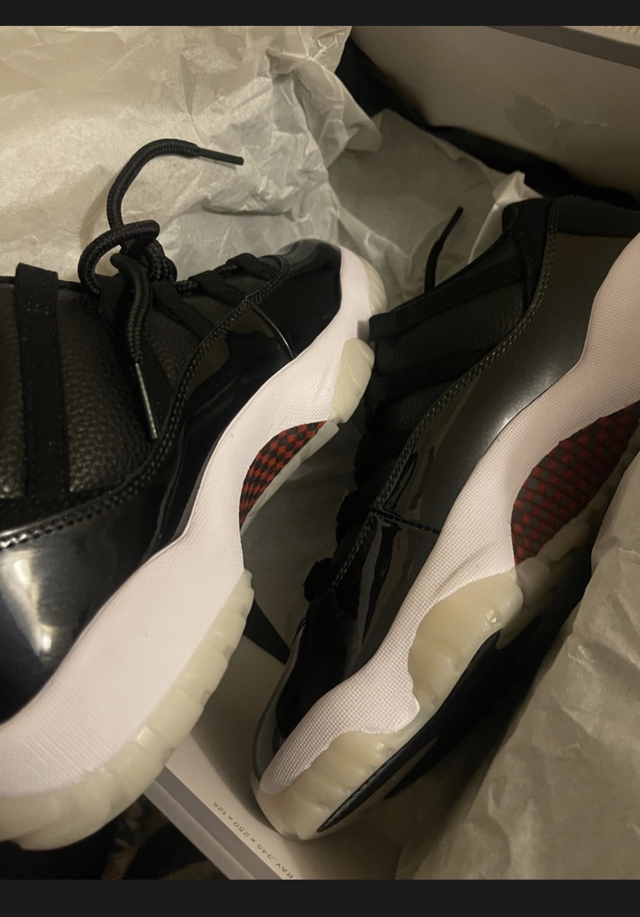 Jordan 11 Retro Low 72-10 - photo 2