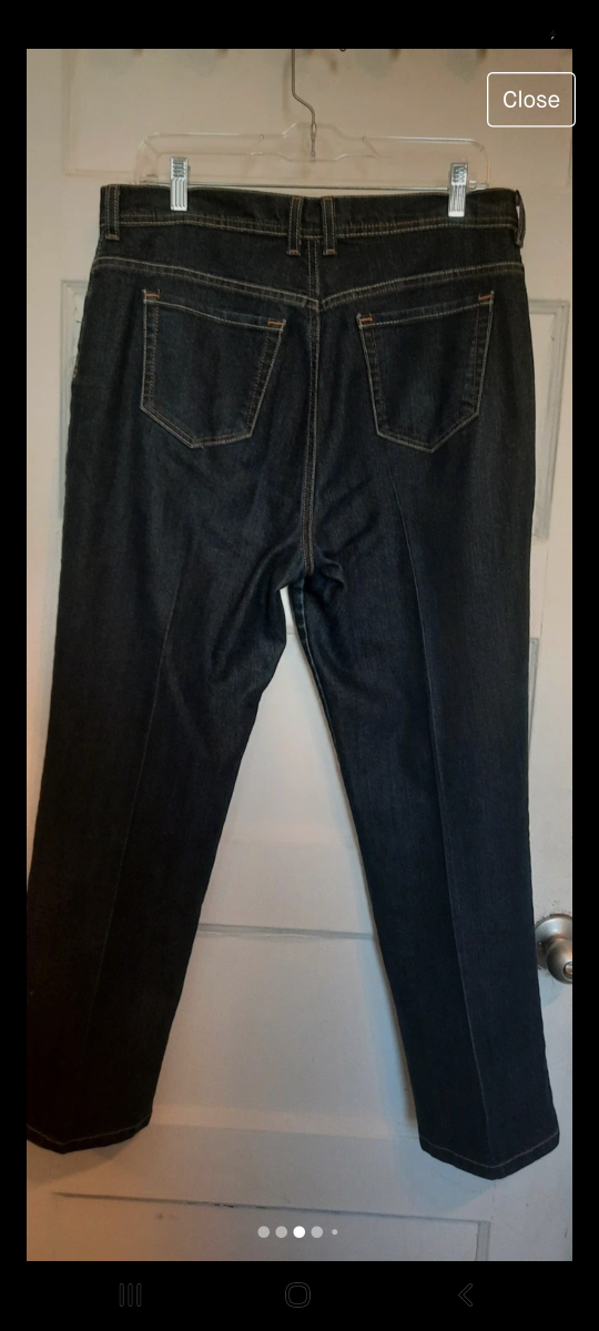 Women Jeans image indicator(2)