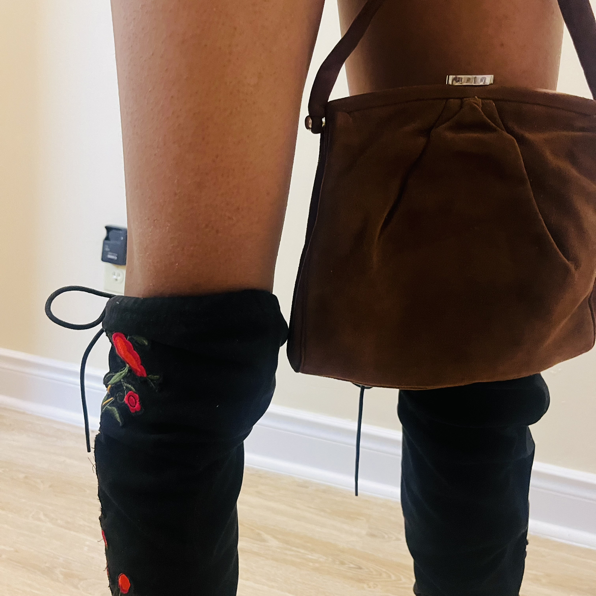 Brown Bag for Sale image indicator(2)