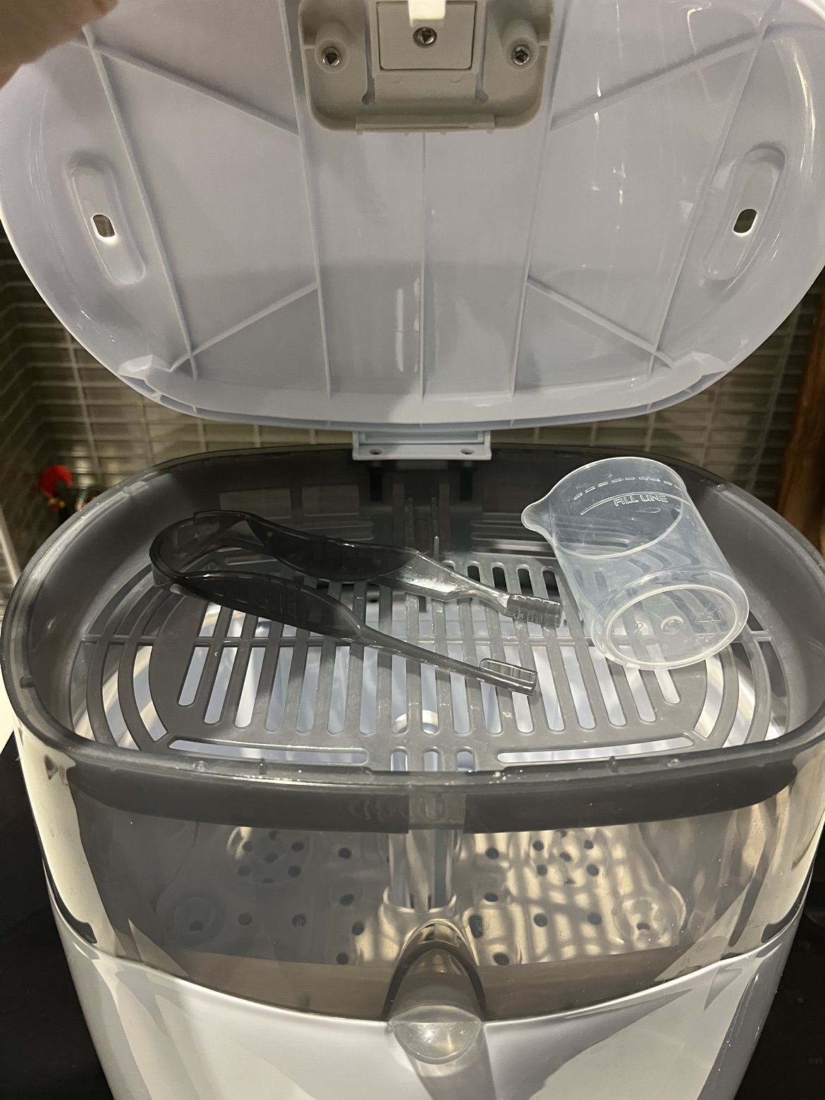 Baby bottle sterilizer - photo 3