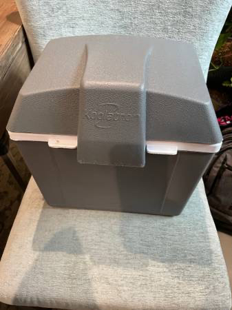 Koolatron Traveller III Thermoelectric 12V Cooler Warmer 9L thumbnail