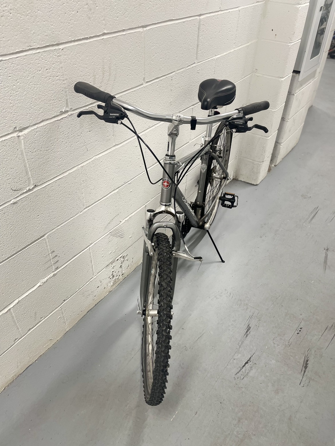 Schwinn Hydra Men's Hybrid Bike, 700C - photo 4