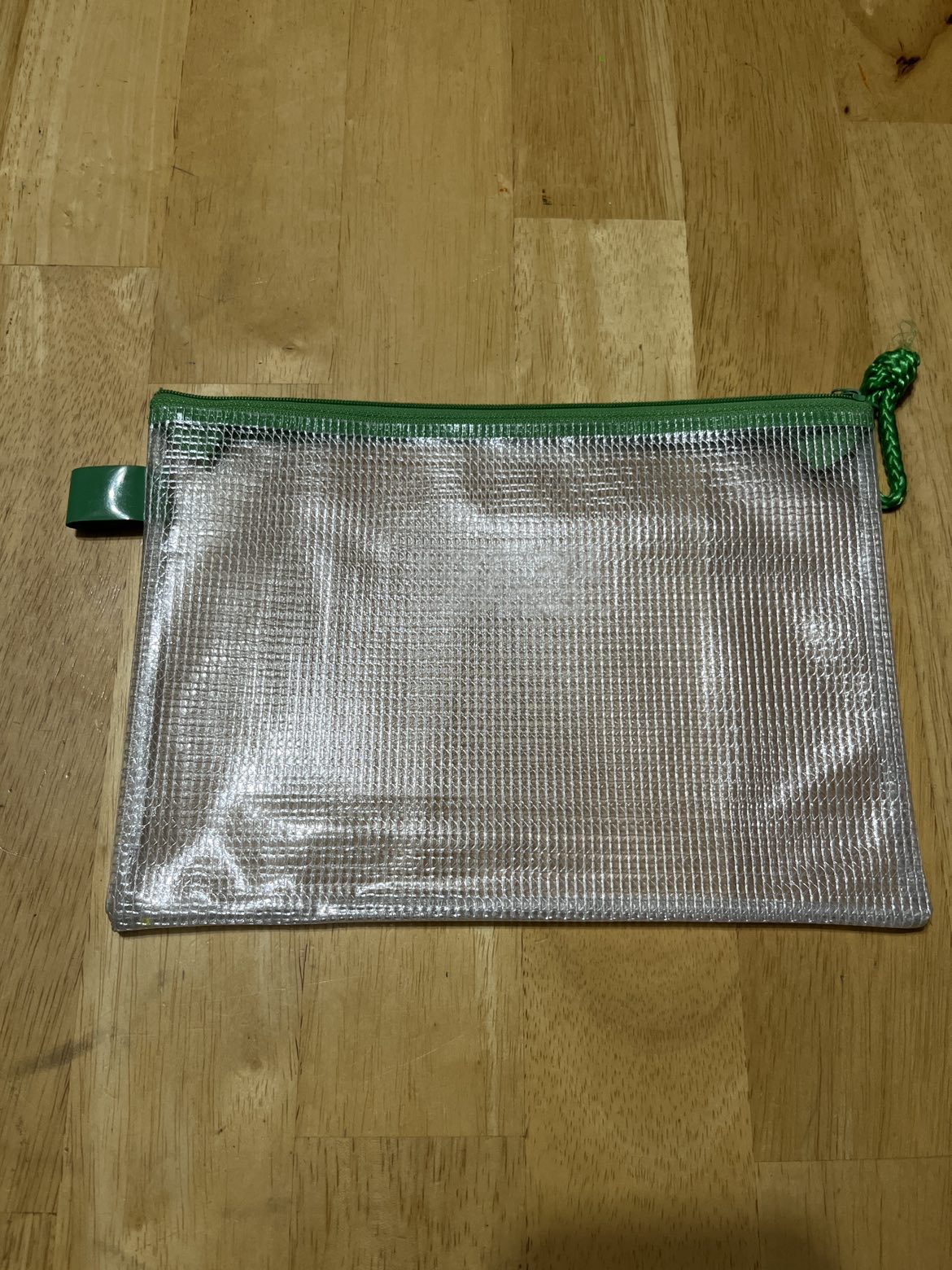 🥕 Zippered clear vinyl pouch thumbnail