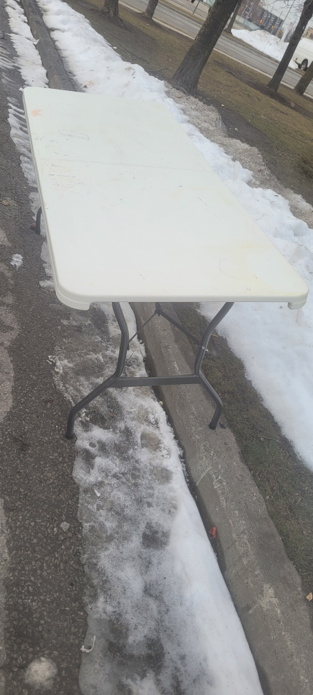 folding table  lifetime 6' image indicator(2)