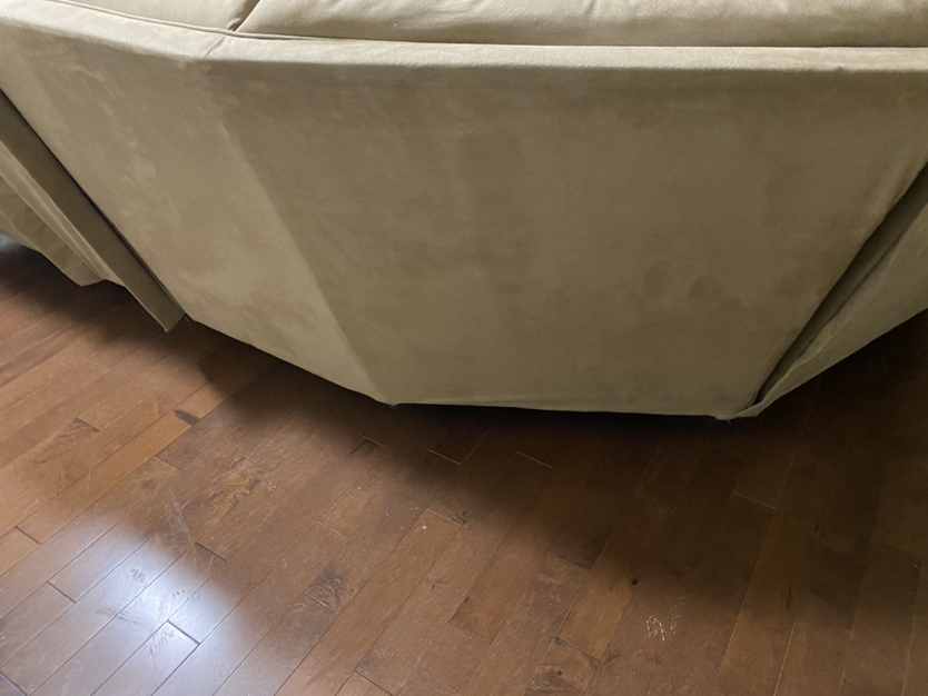 Couch with 2 recliners - photo 3