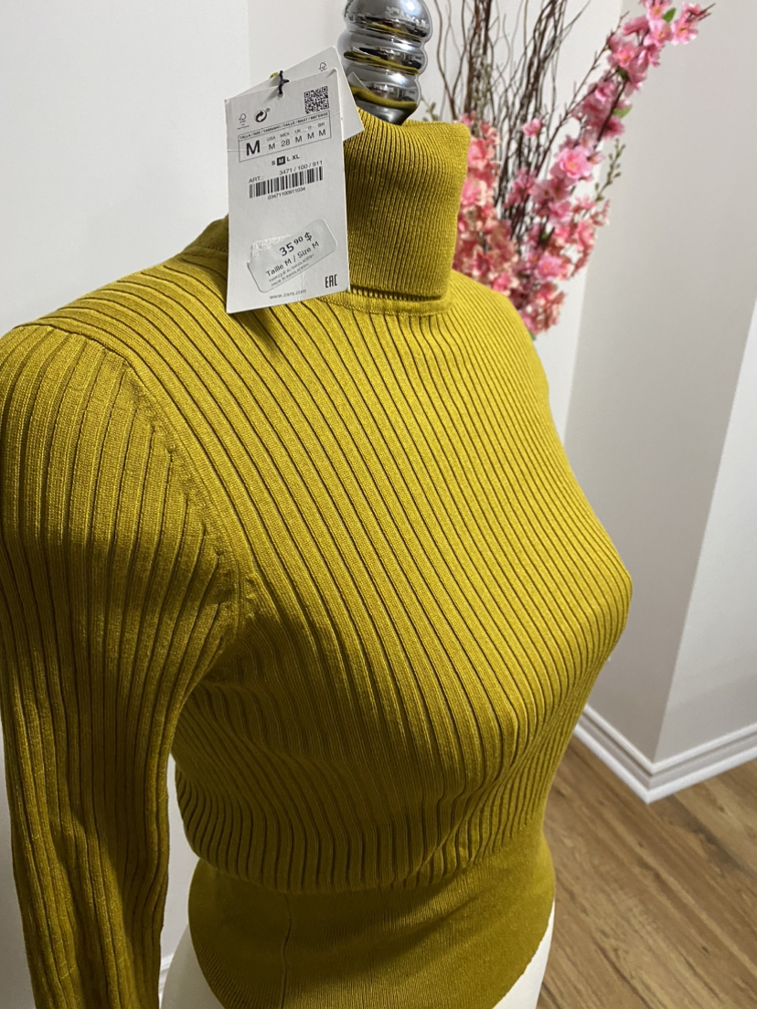 Zara top. Brand new . Ladies size M - photo 2