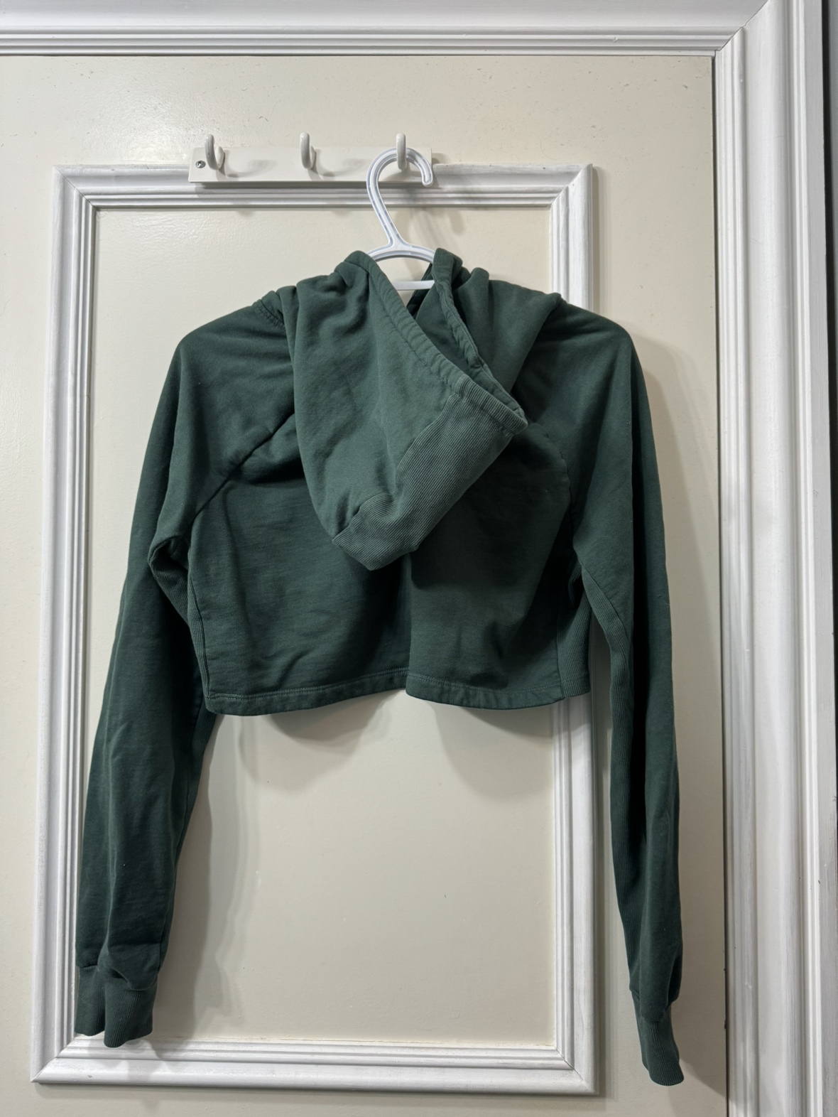 Gymshark Training Cropped Hoodie Forest Green - Size Small - photo 2