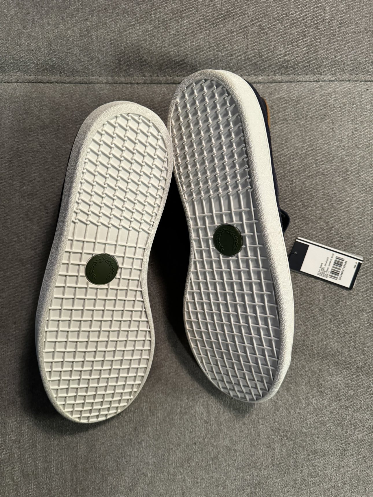 Men’s Fred Perry Shoes - BRAND NEW - Size 12US image indicator(3)
