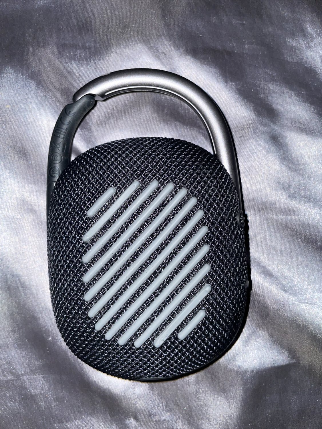 JBL Clip image indicator(2)