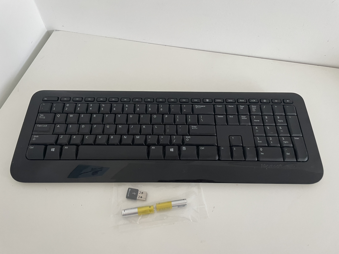 Microsoft wireless keyboard 800 thumbnail
