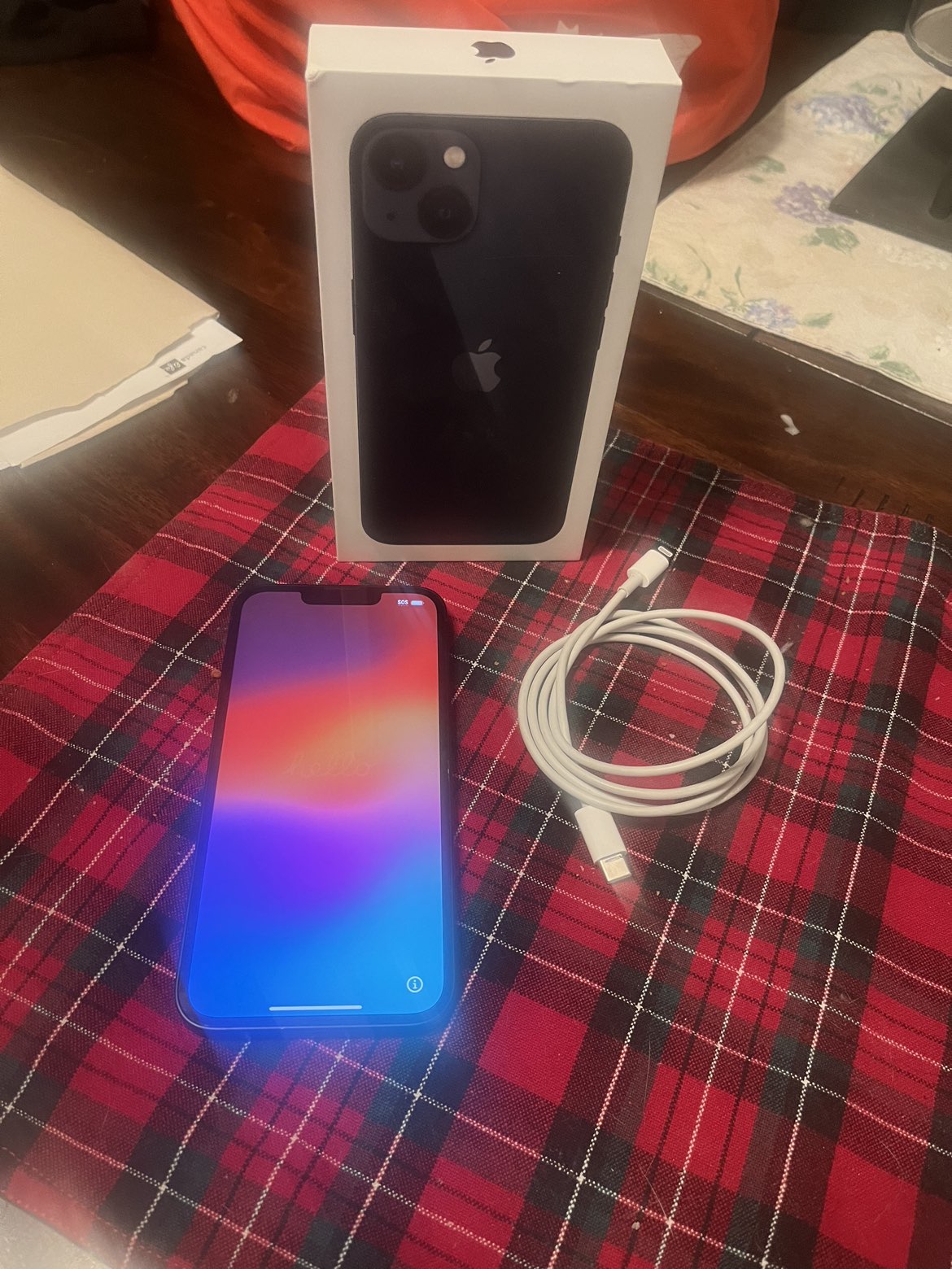 iPhone 13 thumbnail