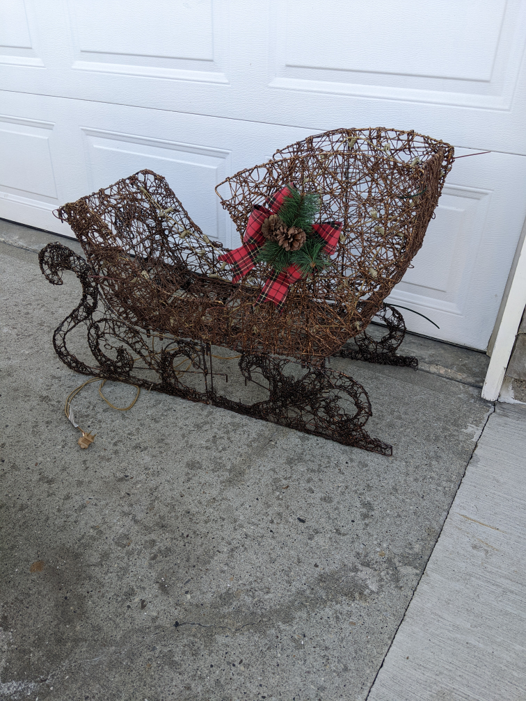 Read ad: Vintage light up Christmas sled decoration for outdoors thumbnail