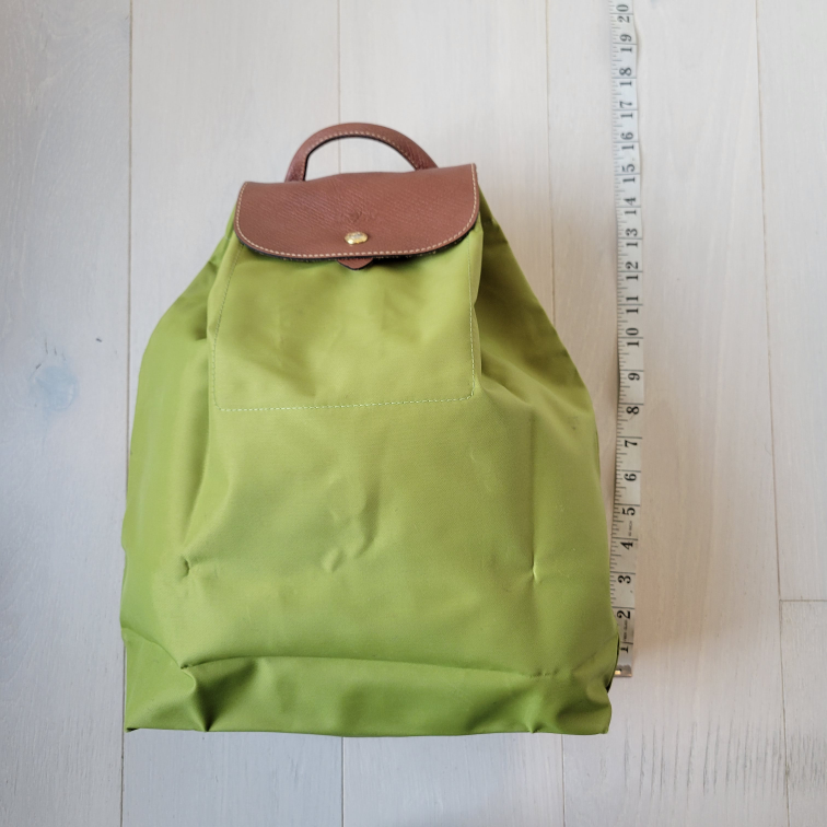 Longchamp Le Pliage Backpack -Olive image indicator(2)