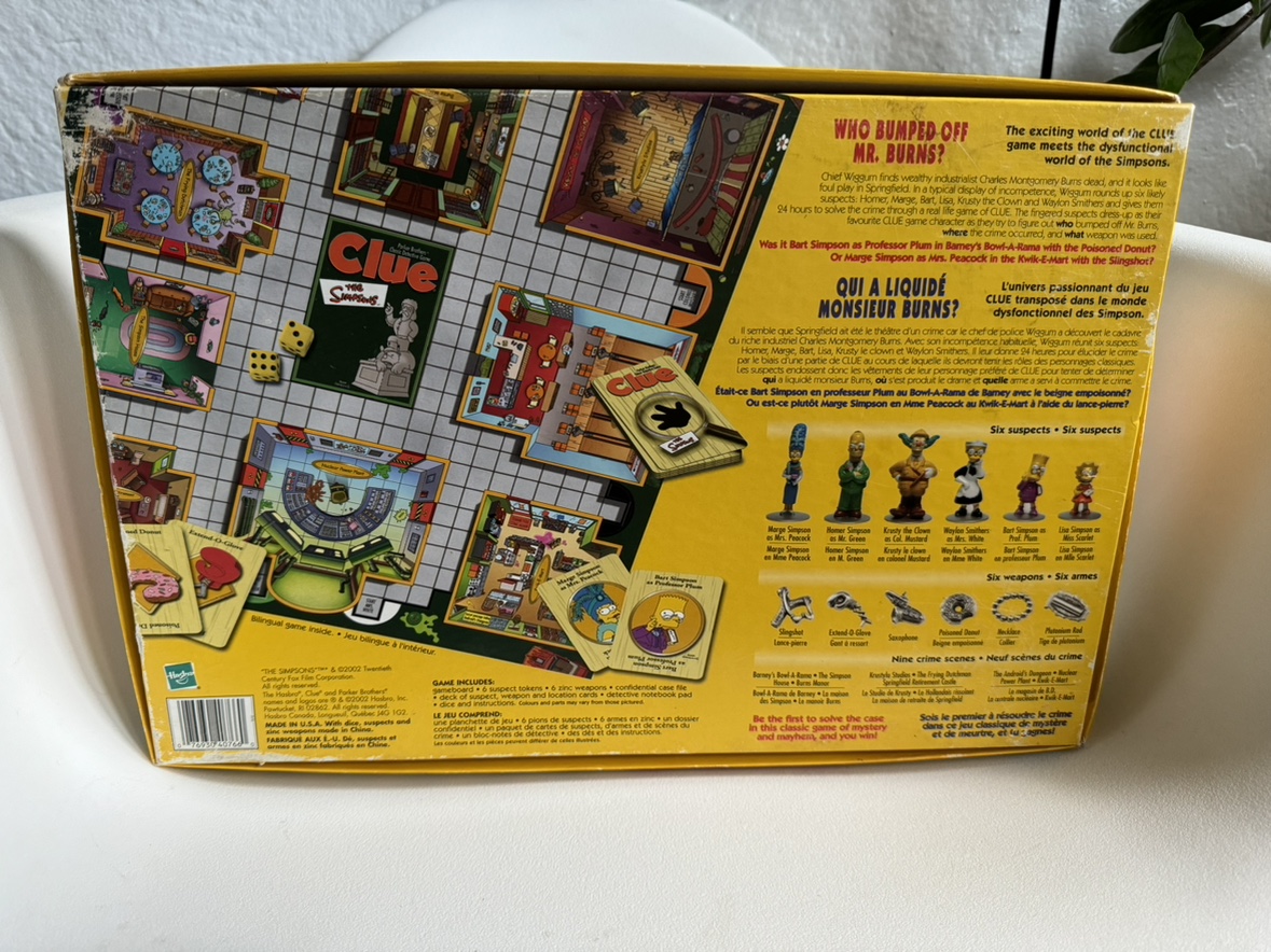 CLUE Board Game Simpsons Edition 8/10 Condition 🏈 image indicator(2)