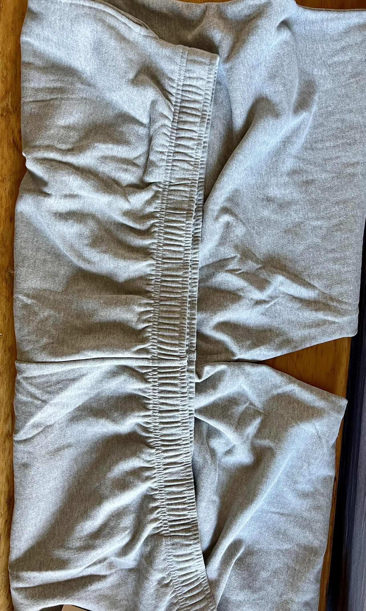 #freecycle 🥕 New w Tags FILA grey joggers  5 XL image indicator(5)