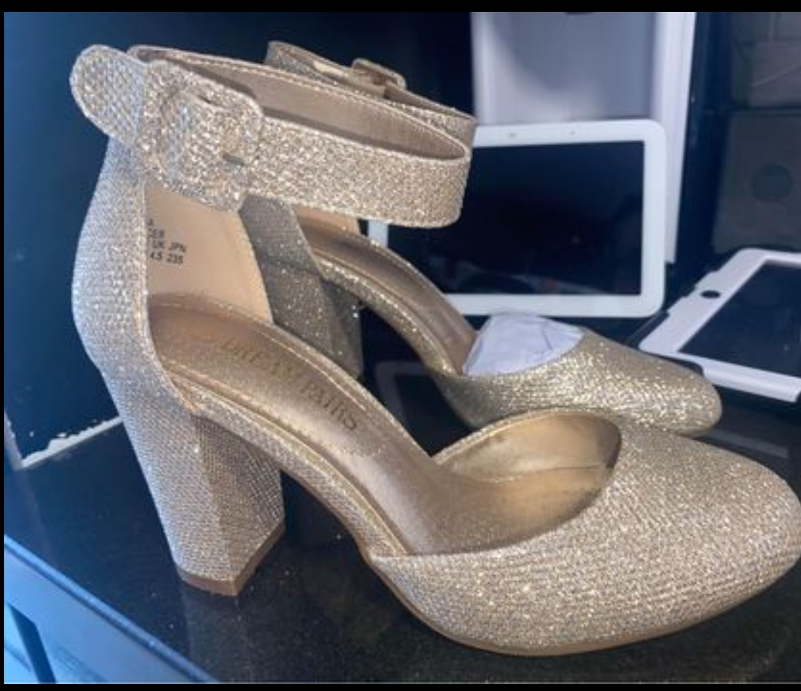 DREAM PAIRS Women's High Heel Closed Toe Chunky Pump Shoe