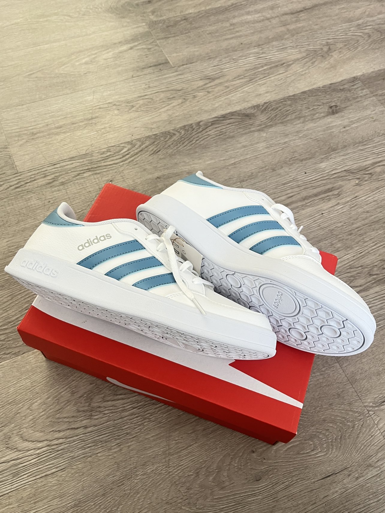 Adidas Breaknet ‘Tennis Shoe’