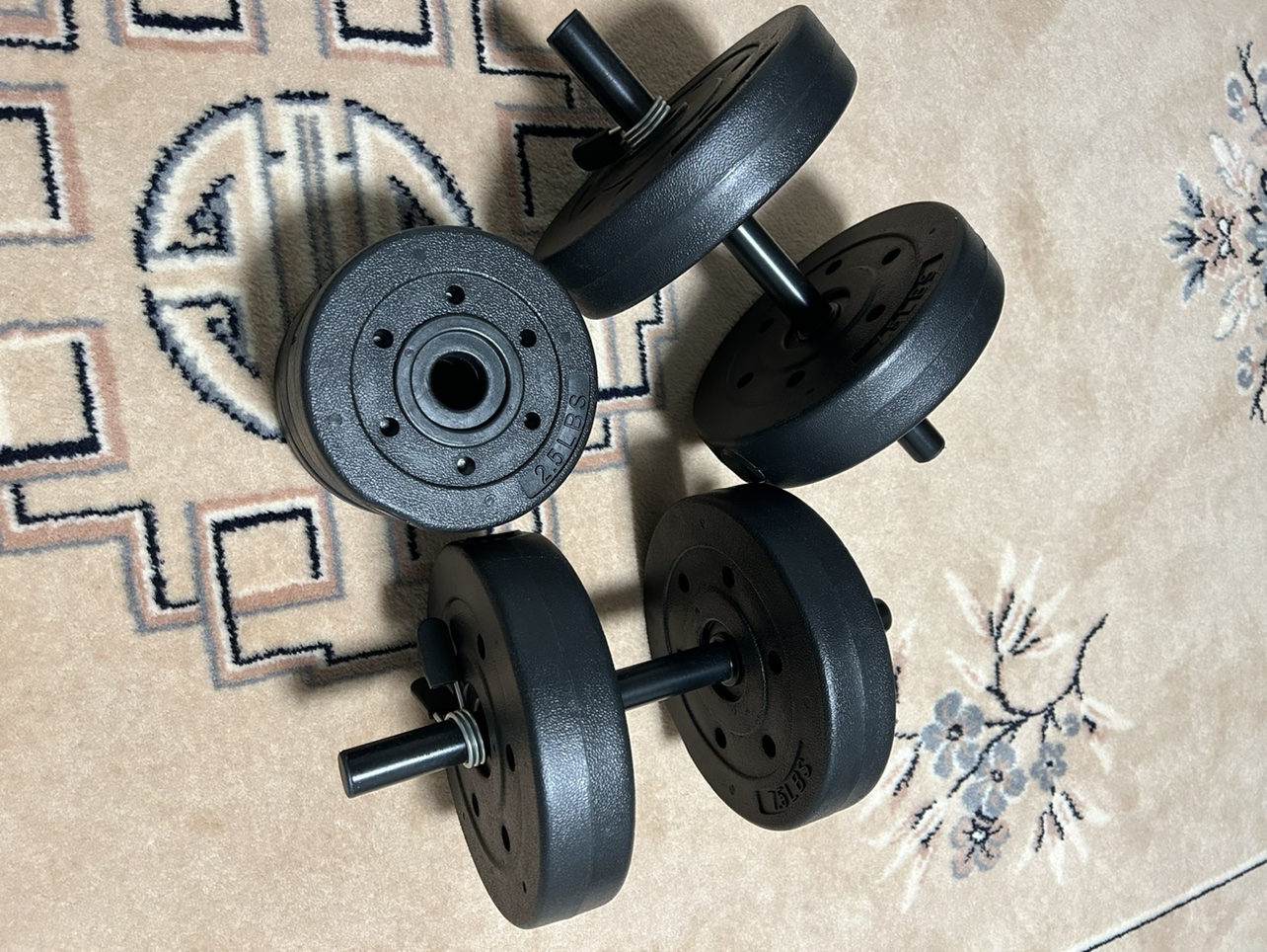 Adjustable 40 pound Dumbbells set thumbnail