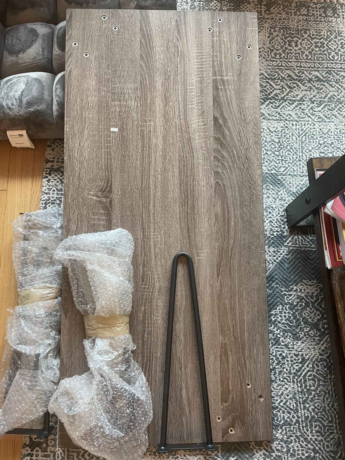 Free coffee table - great condition - photo 3