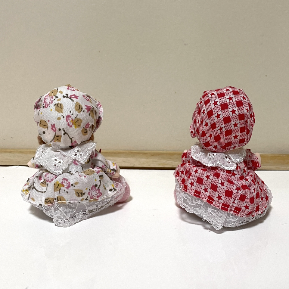 Cute girl toy dolls x 2 image indicator(3)
