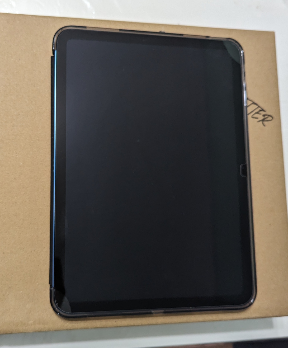 IPAD 10th generation 64GB Wifi thumbnail