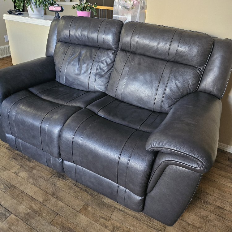 Luxurious leather Reclining Sofa set - photo 2