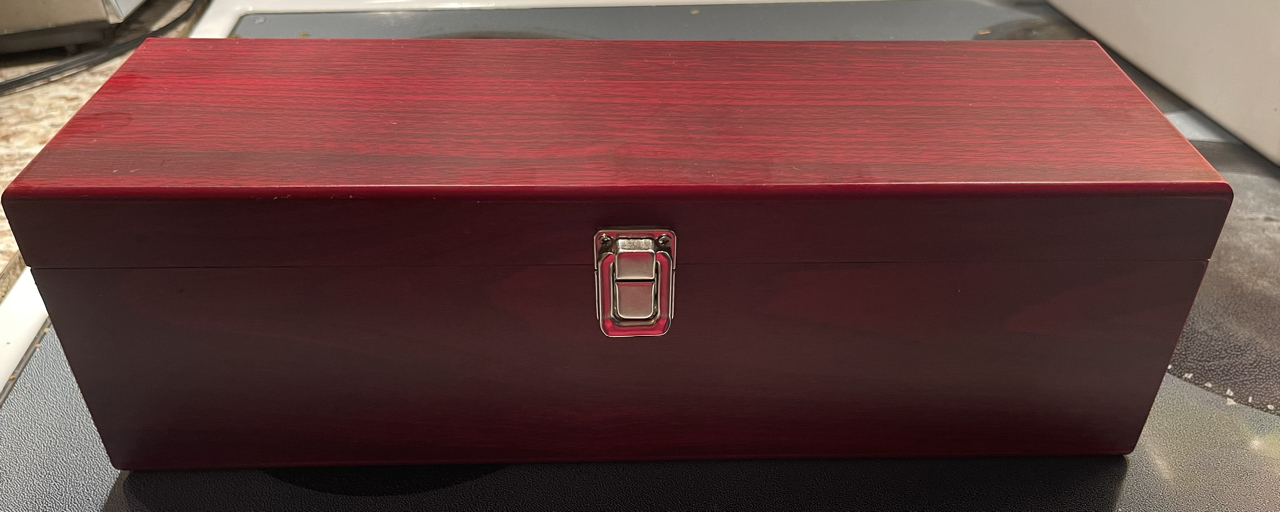 Wine Box #Freecycle image indicator(2)