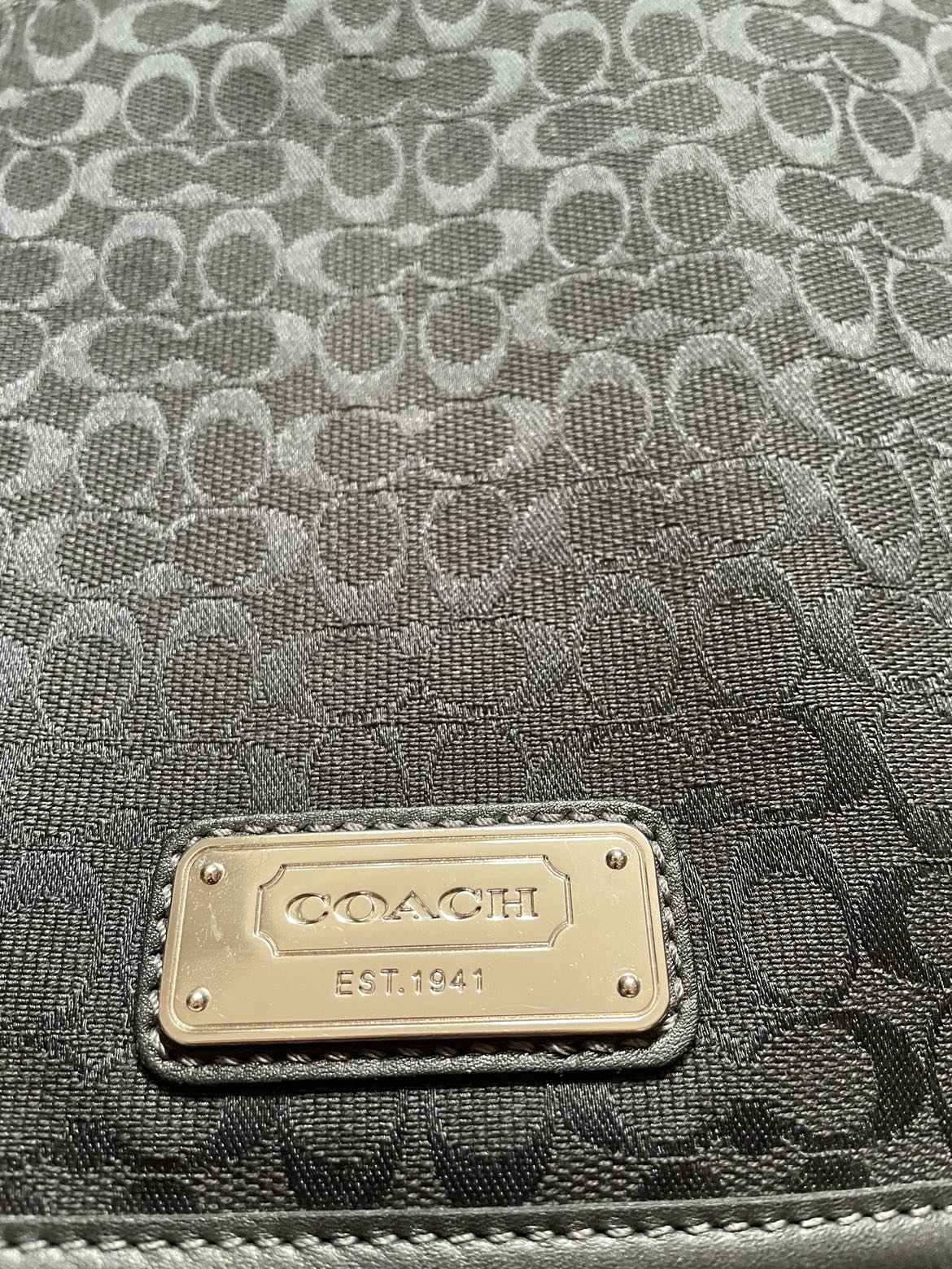 Coach black briefcase laptop bag / messenger bag image indicator(2)