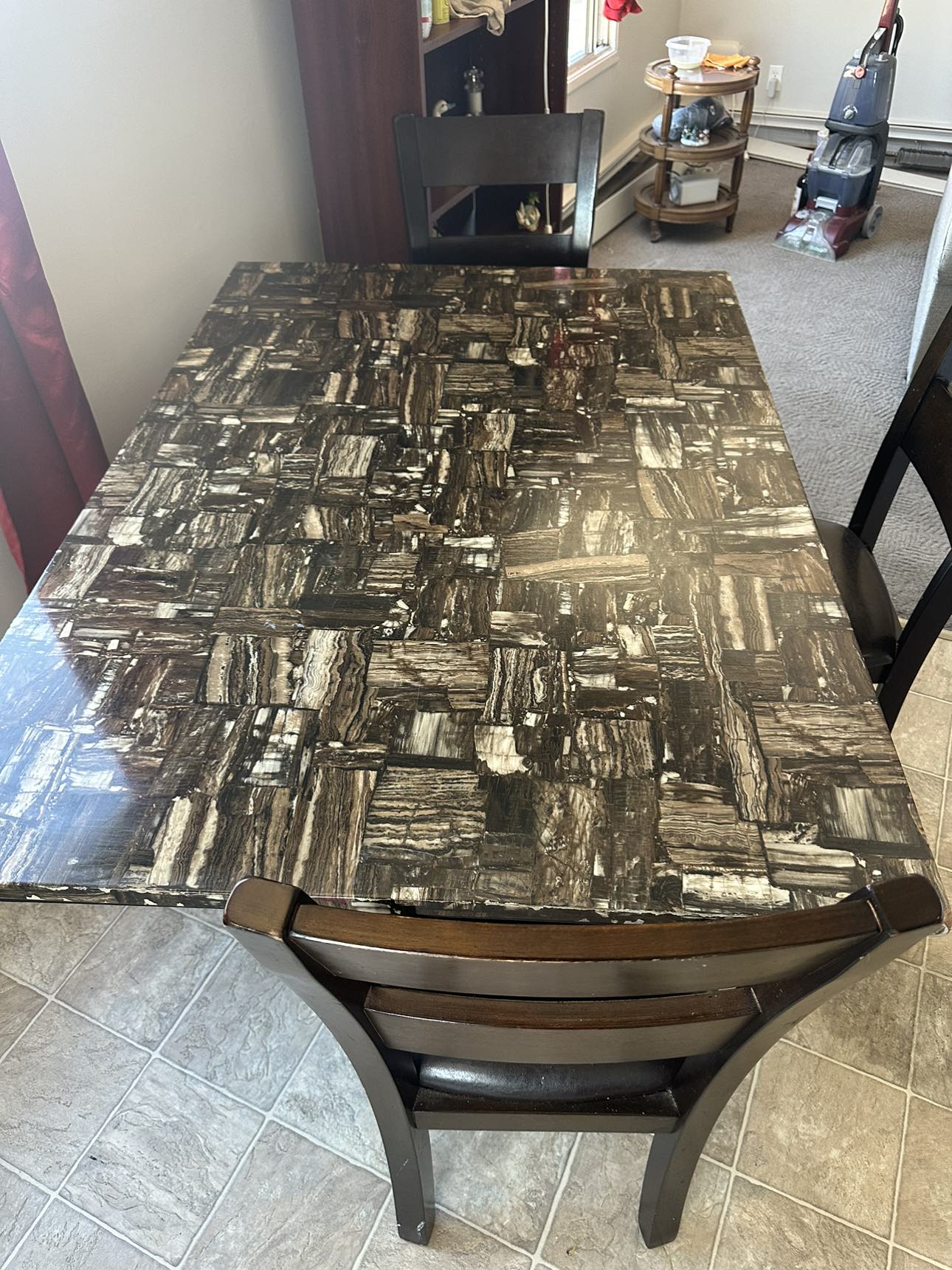 Selling dinning table - photo 3
