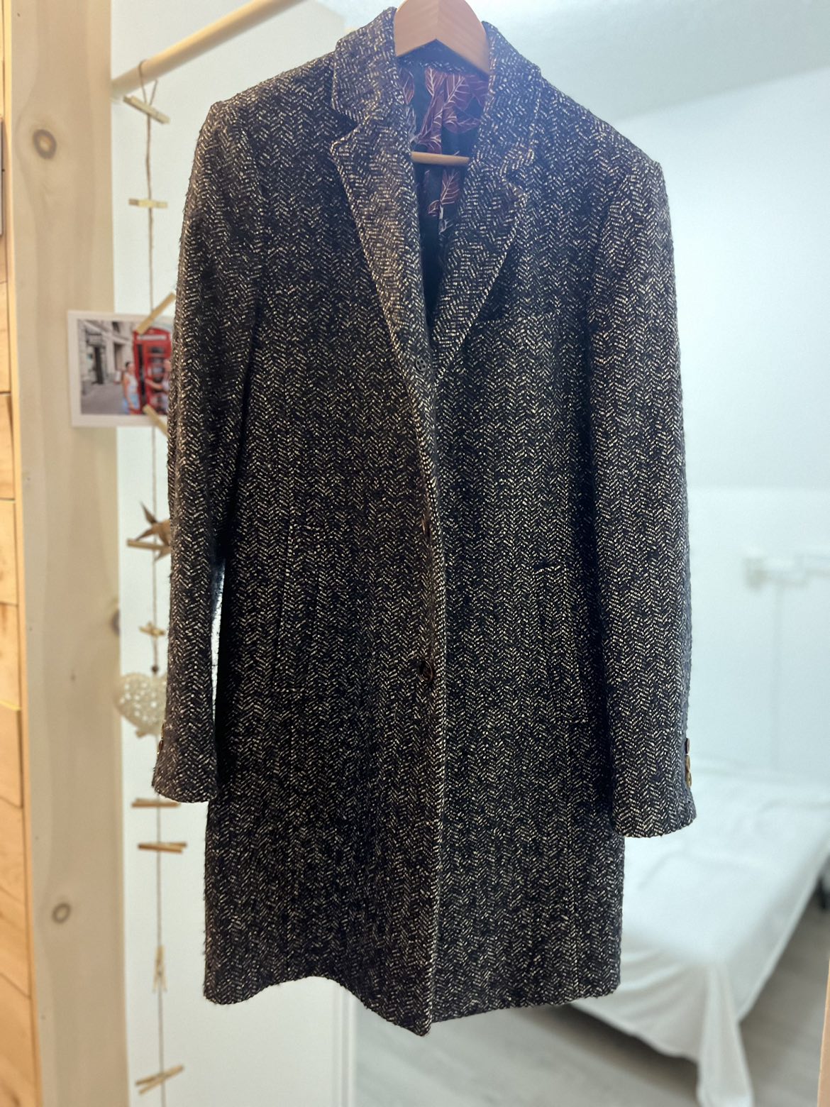 TED BAKER - Wool Coat excellent condition image indicator(3)