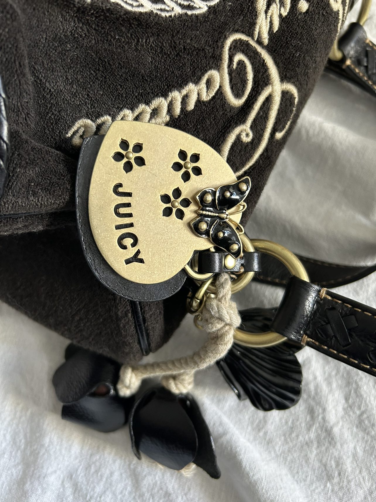 Causal deluxe Juicy Couture image indicator(3)