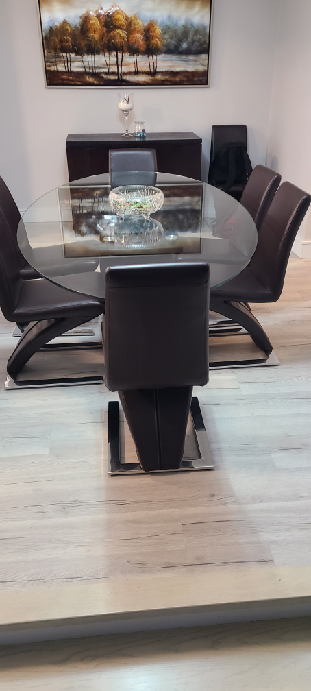 Dining table set